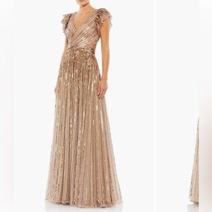 Mac Duggal NWT sequin cutout gown Size 8